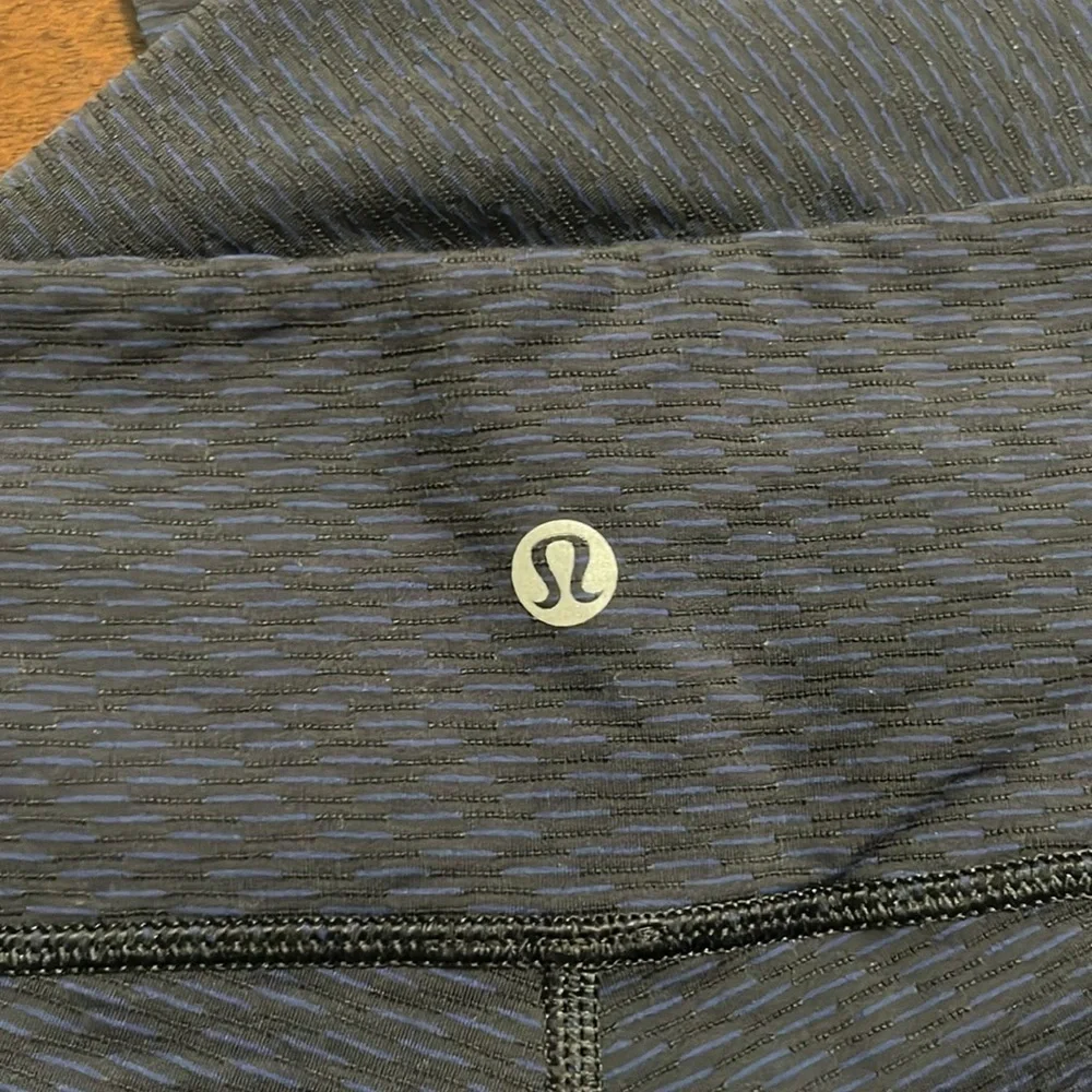 lululemon athletica size color